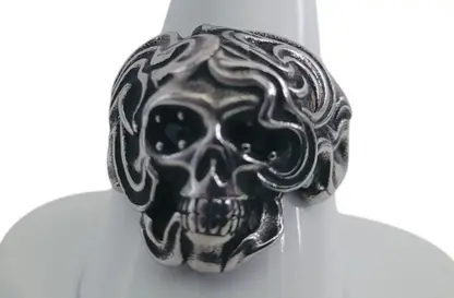 Bague baroque et pierre